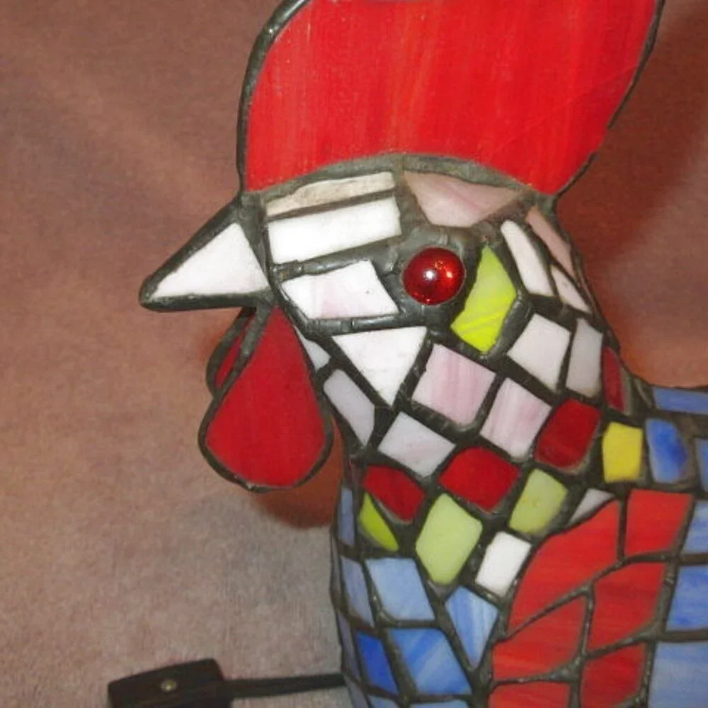 Vtg Tiffany Style Stained Glass Rooster Bird Table Lamp Night Light Off Switch